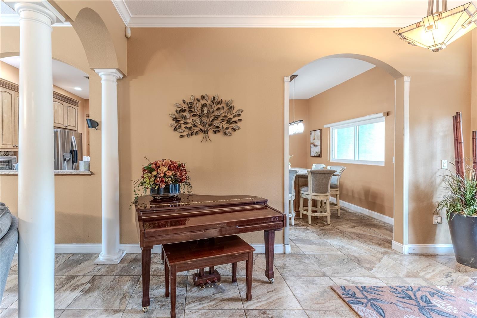 FOYER