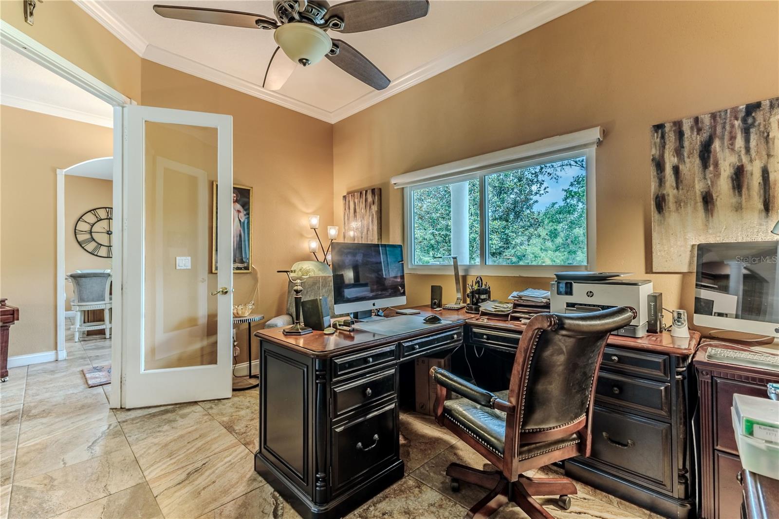 OFFICE/DEN