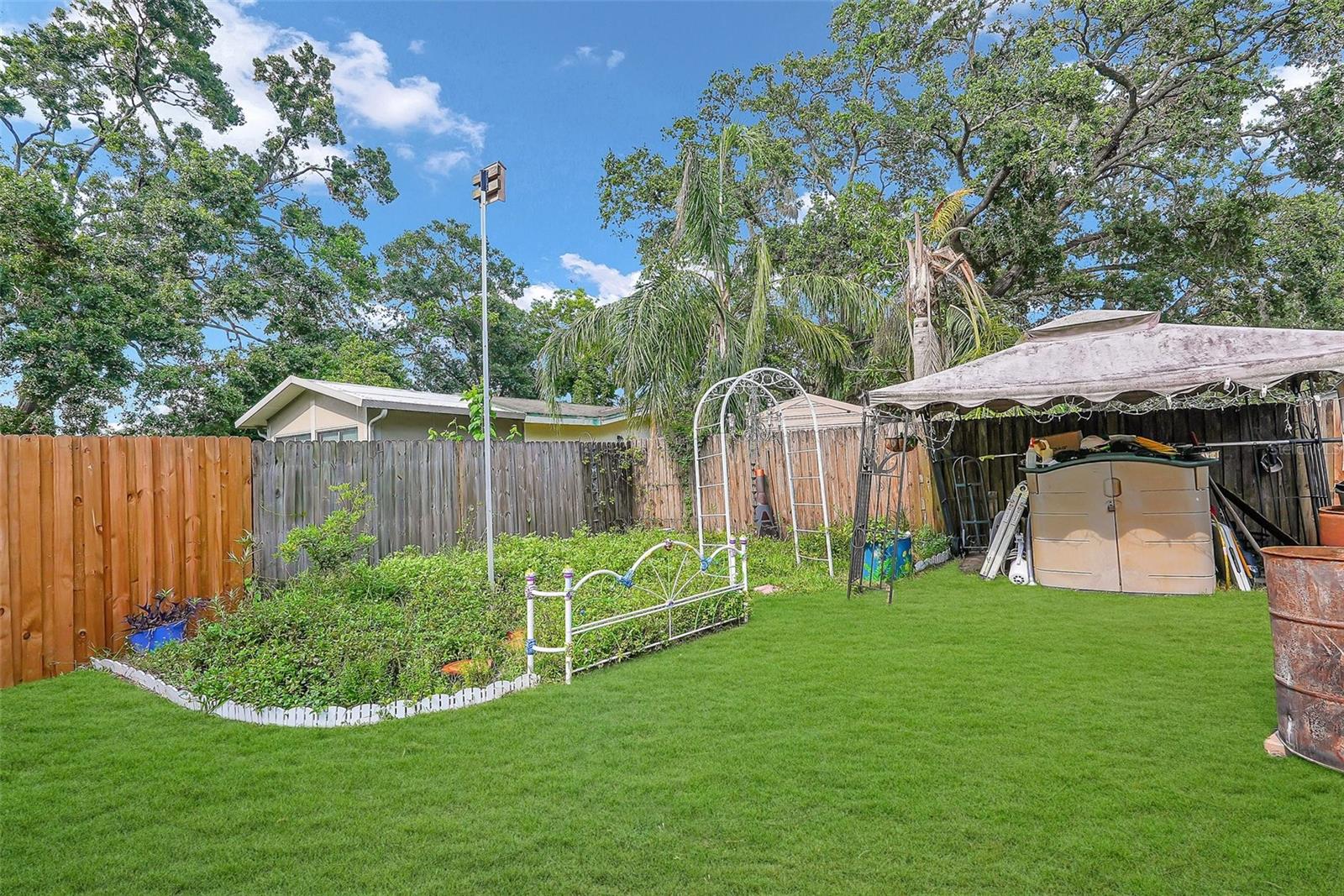 Butterfly garden retreat