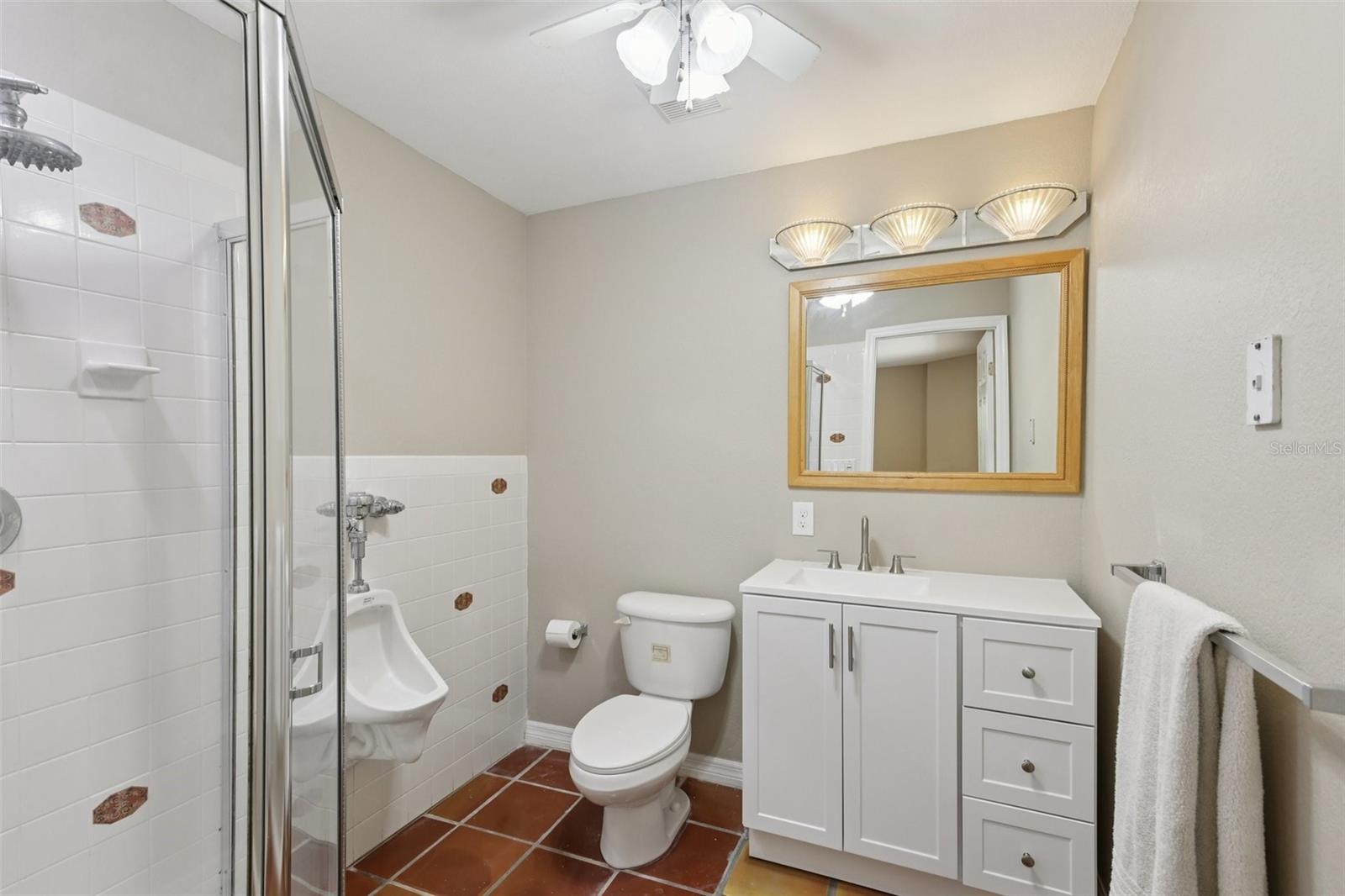 Downstairs full bath