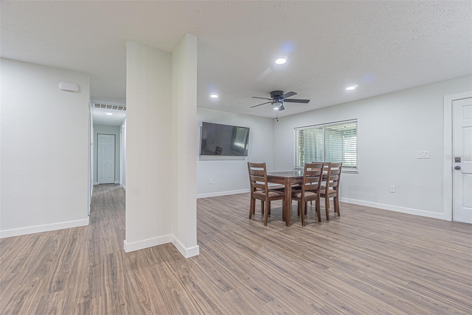 dining room (from living room)