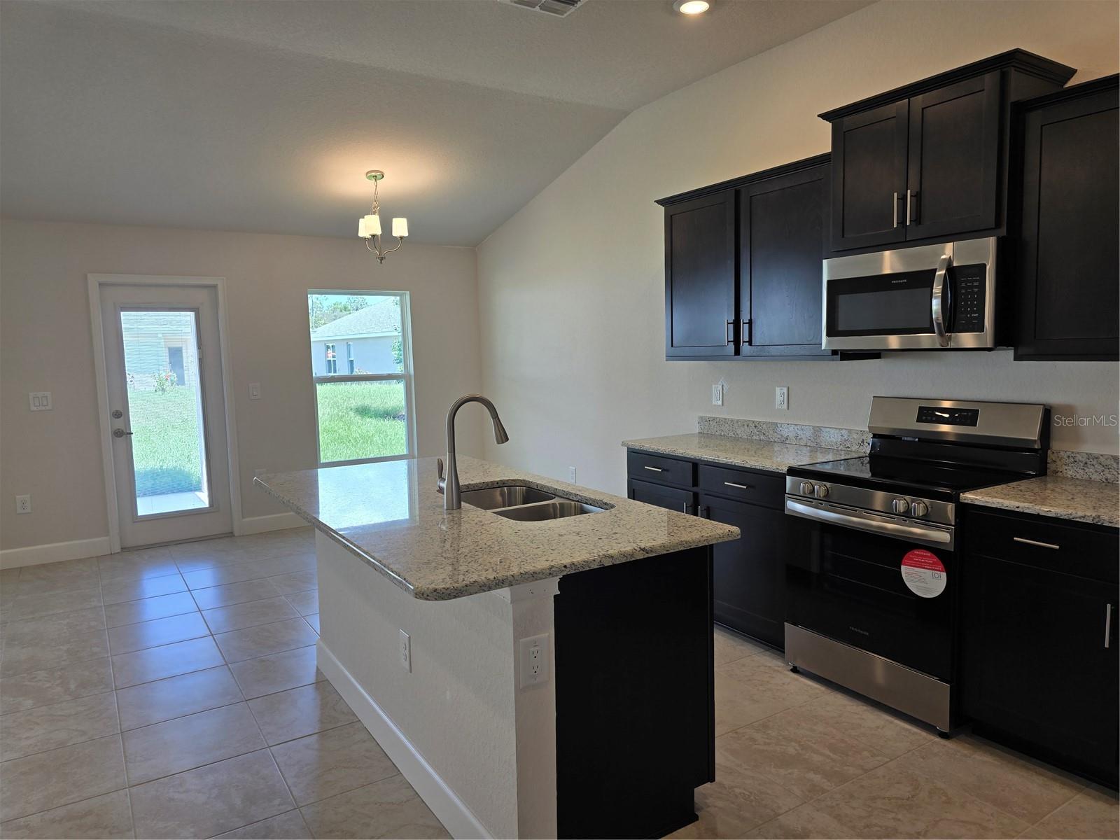 Kitchen with Island