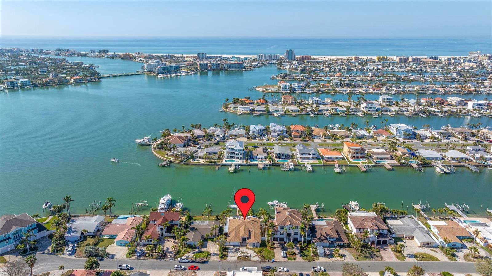 Easy access to the intracoastal and Gulf