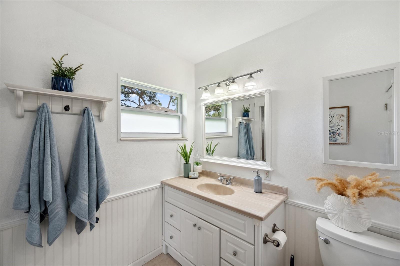 Ensuite Primary BathroomP