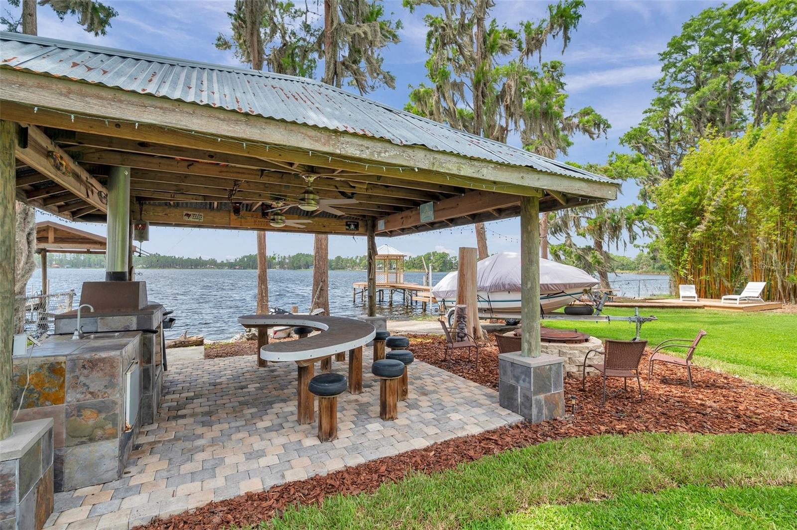 Outdoor Kitchen
