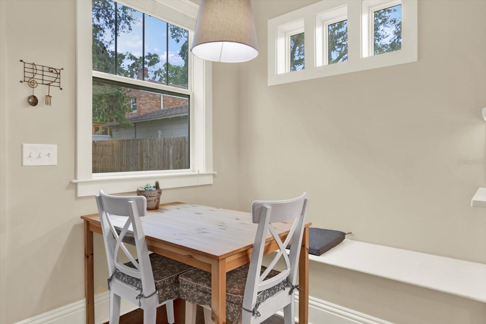 Bench seating in kitchen