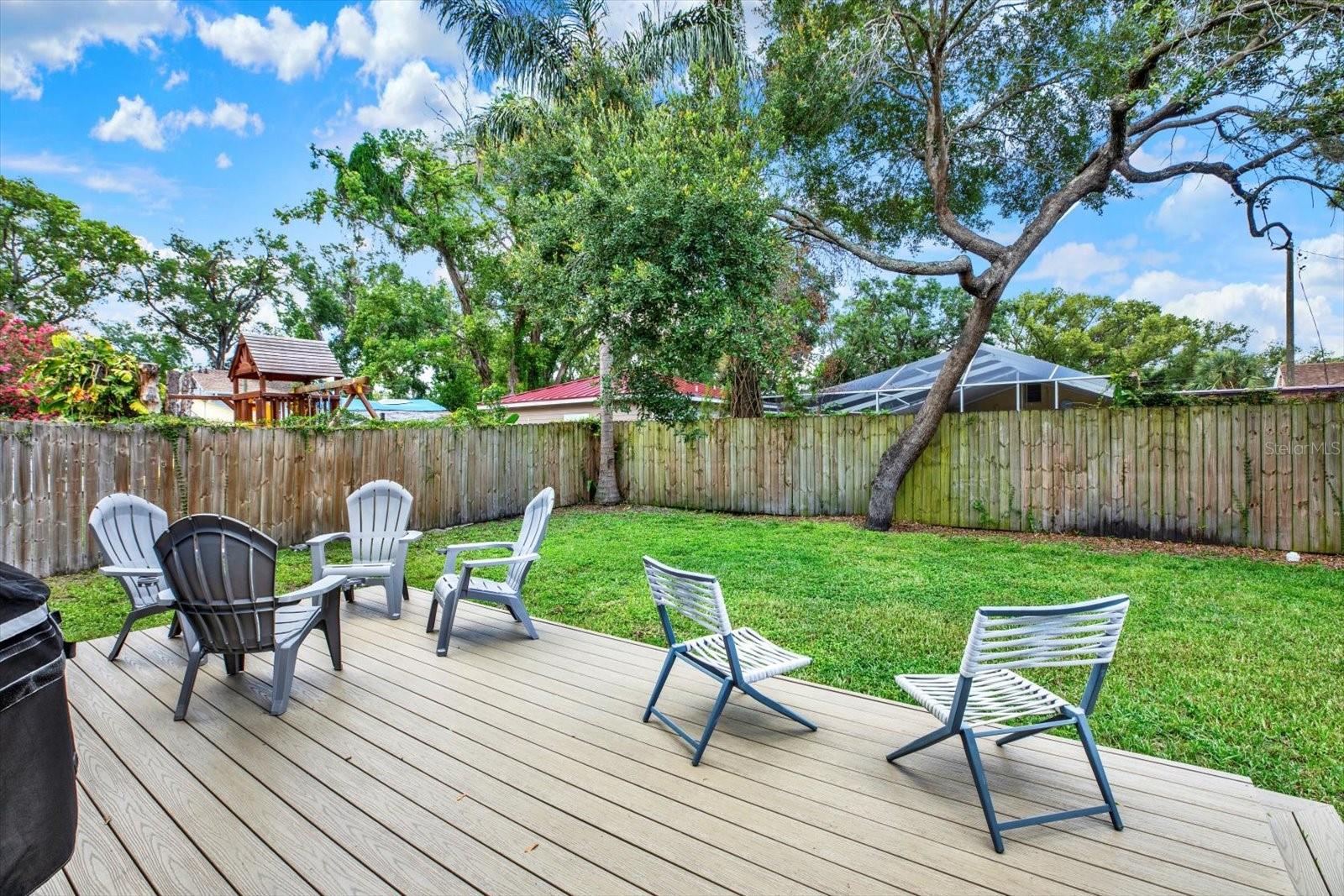 What a deck! 20'x12'