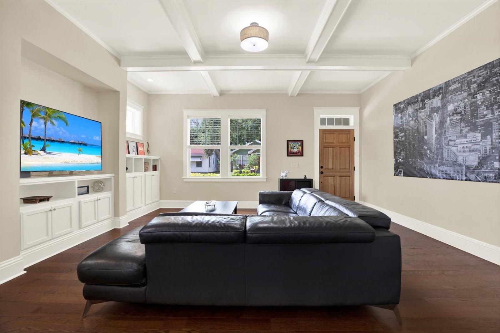 Modern/Functional