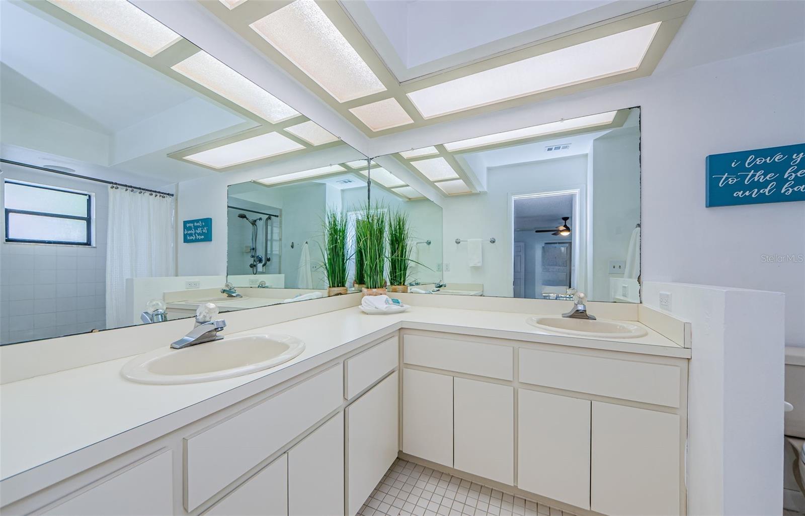 Dual Sinks in EnSuite Bathroom