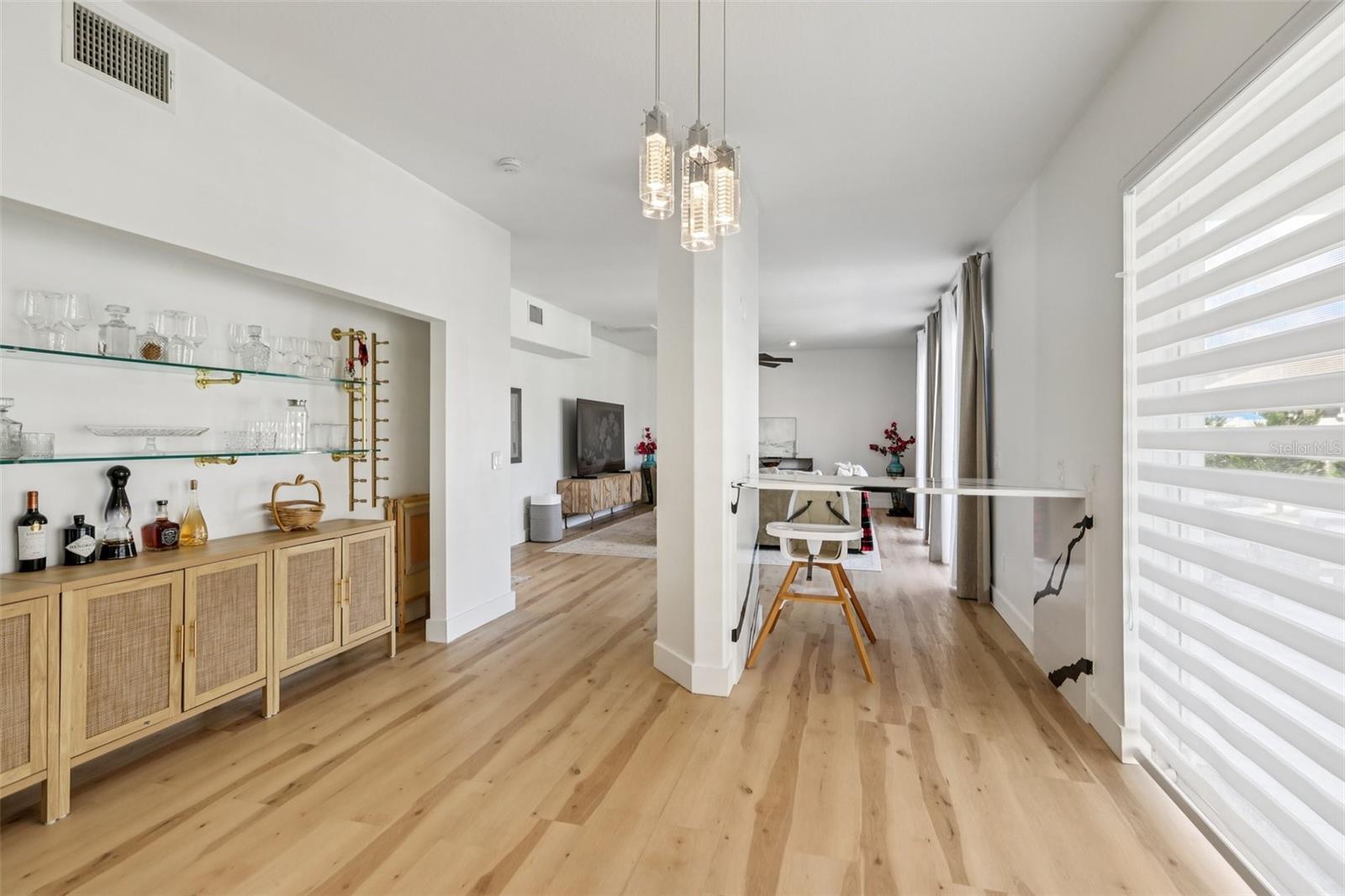Breakfast Nook & Drybar