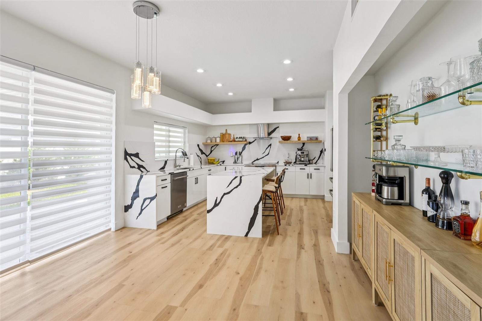 Breakfast Nook & Drybar