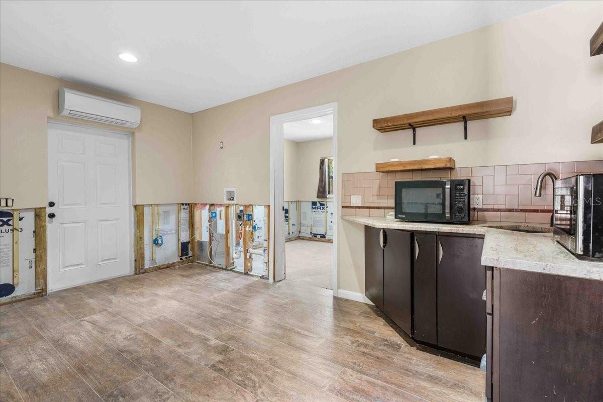 in-law suite kitchenette, mini split