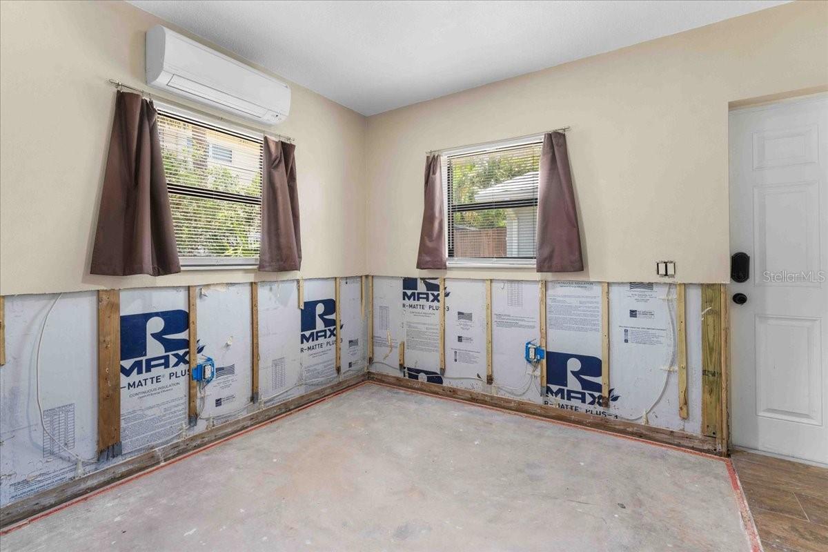 in-law suite bedroom