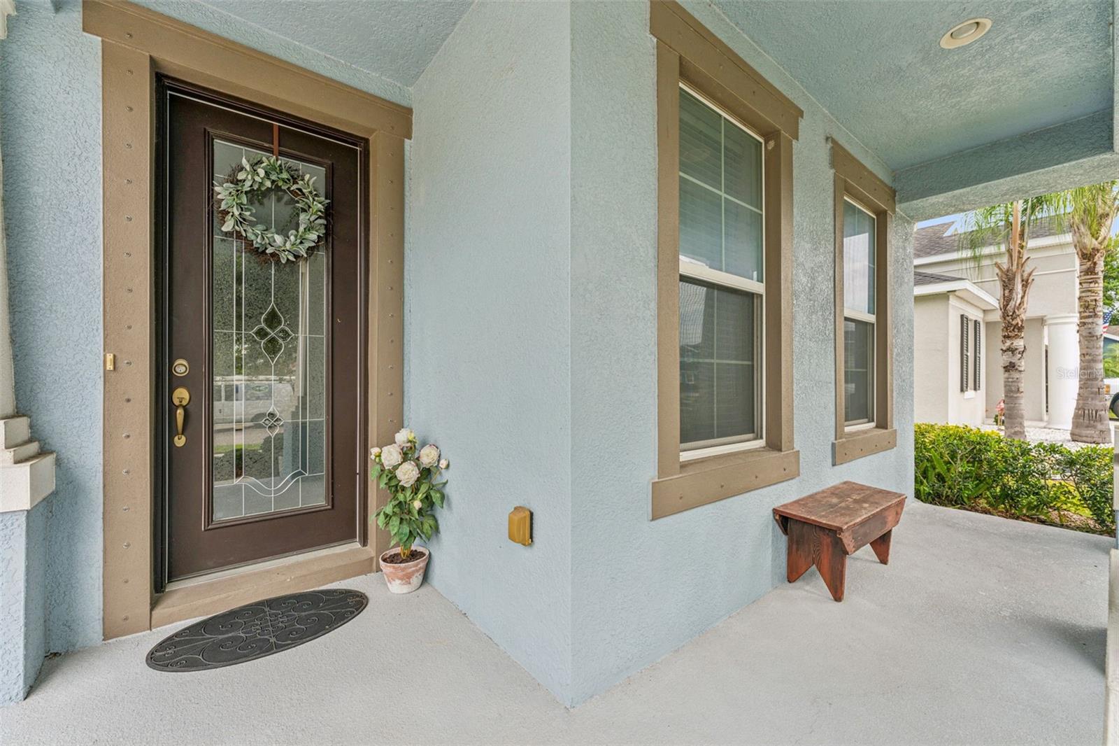 Front Entrance / Porch
