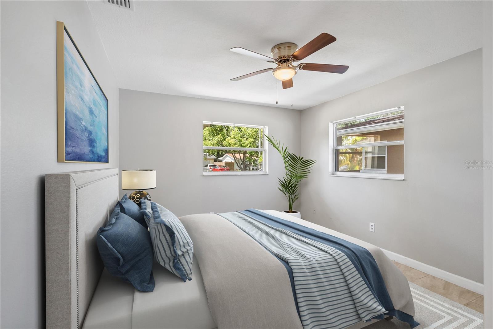 guest bedroom (virtually staged)
