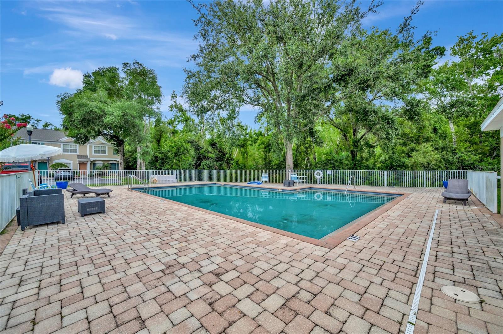 Community pool