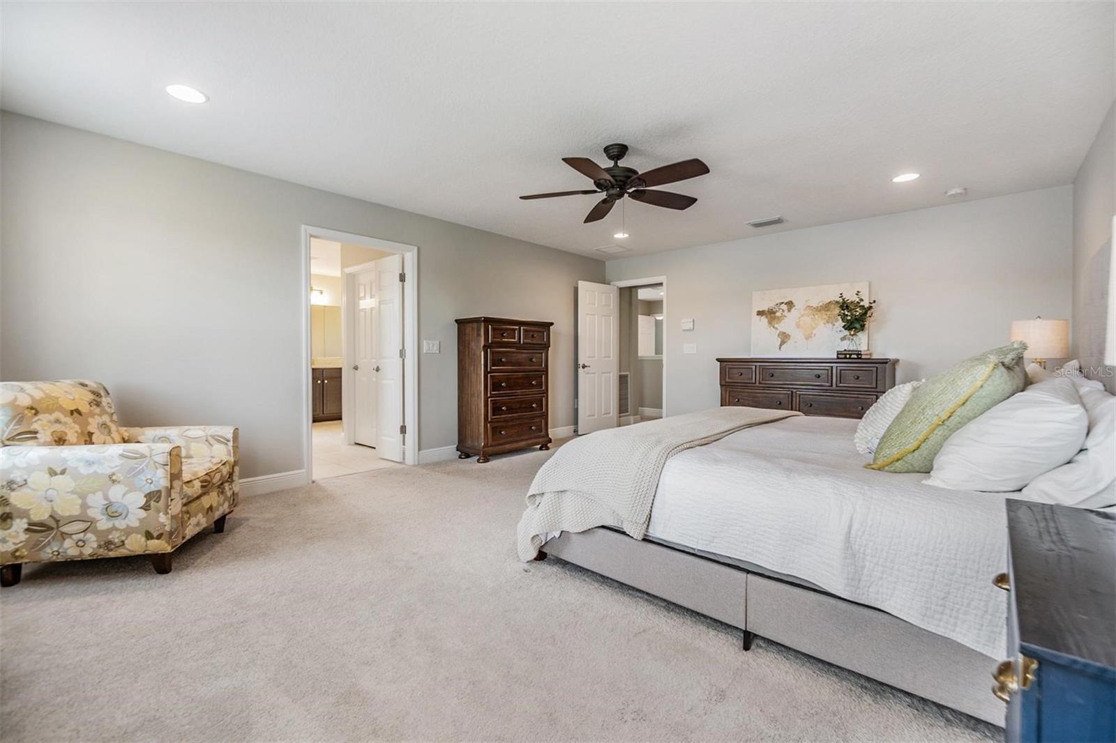 Plenty of room for a reading nook