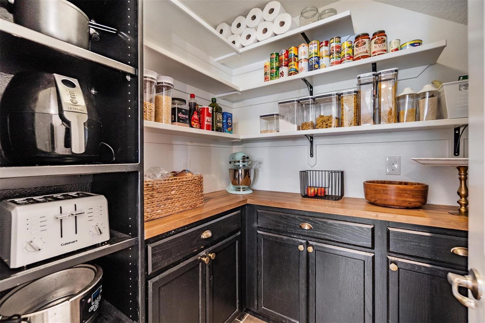 Thoughtful walk-in pantry