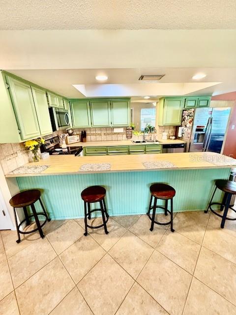 Kitchen from fromt door