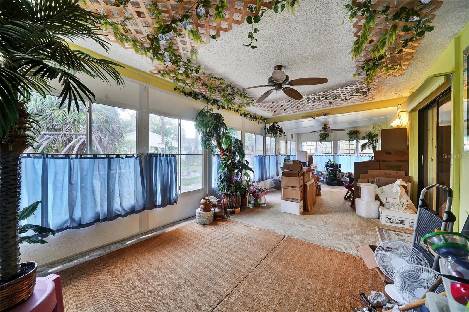 FLORIDA ROOM