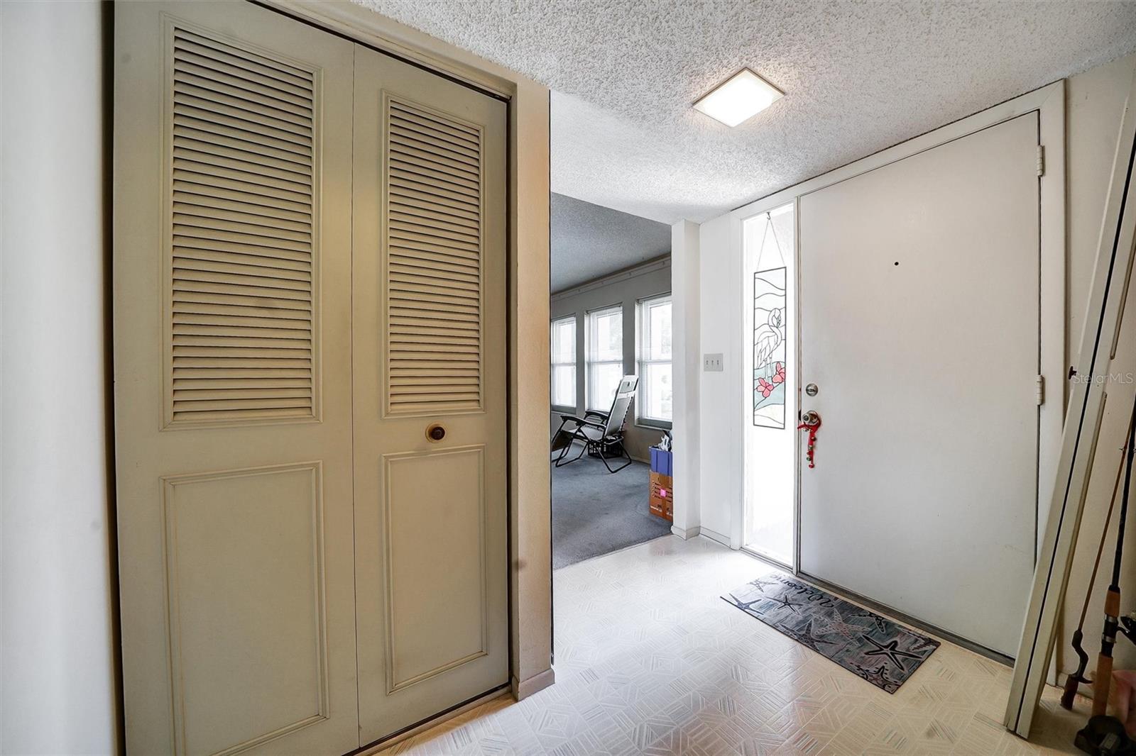 FOYER