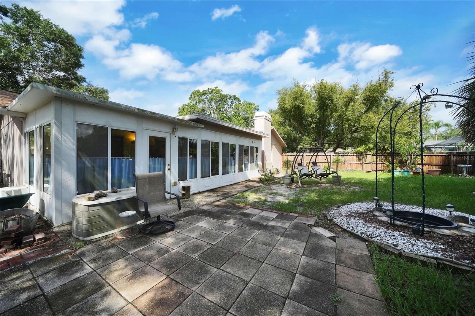 EXTERIOR VIEW OF FLORIDA ROOM