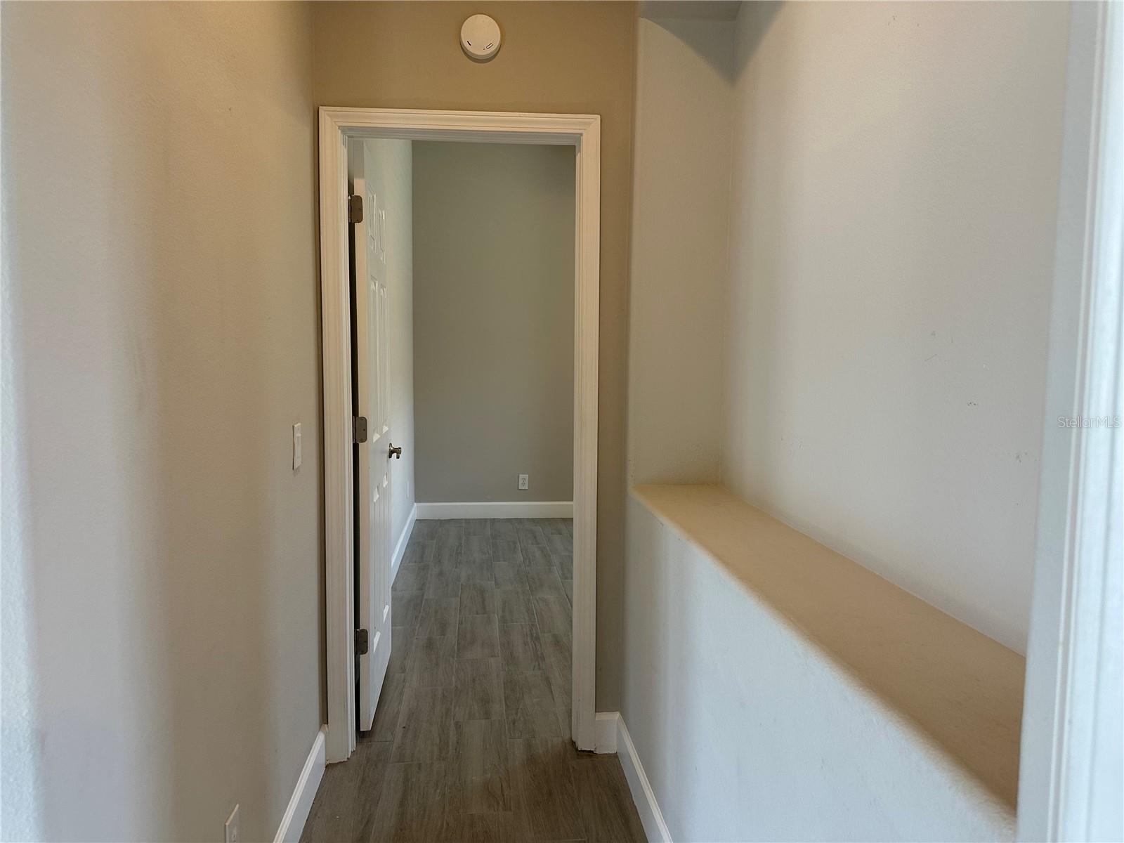 HALL TO 3-4 BEDROOMS