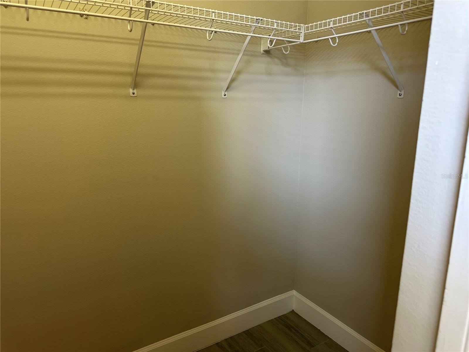 BED 4 HAS WALK-IN CLOSET