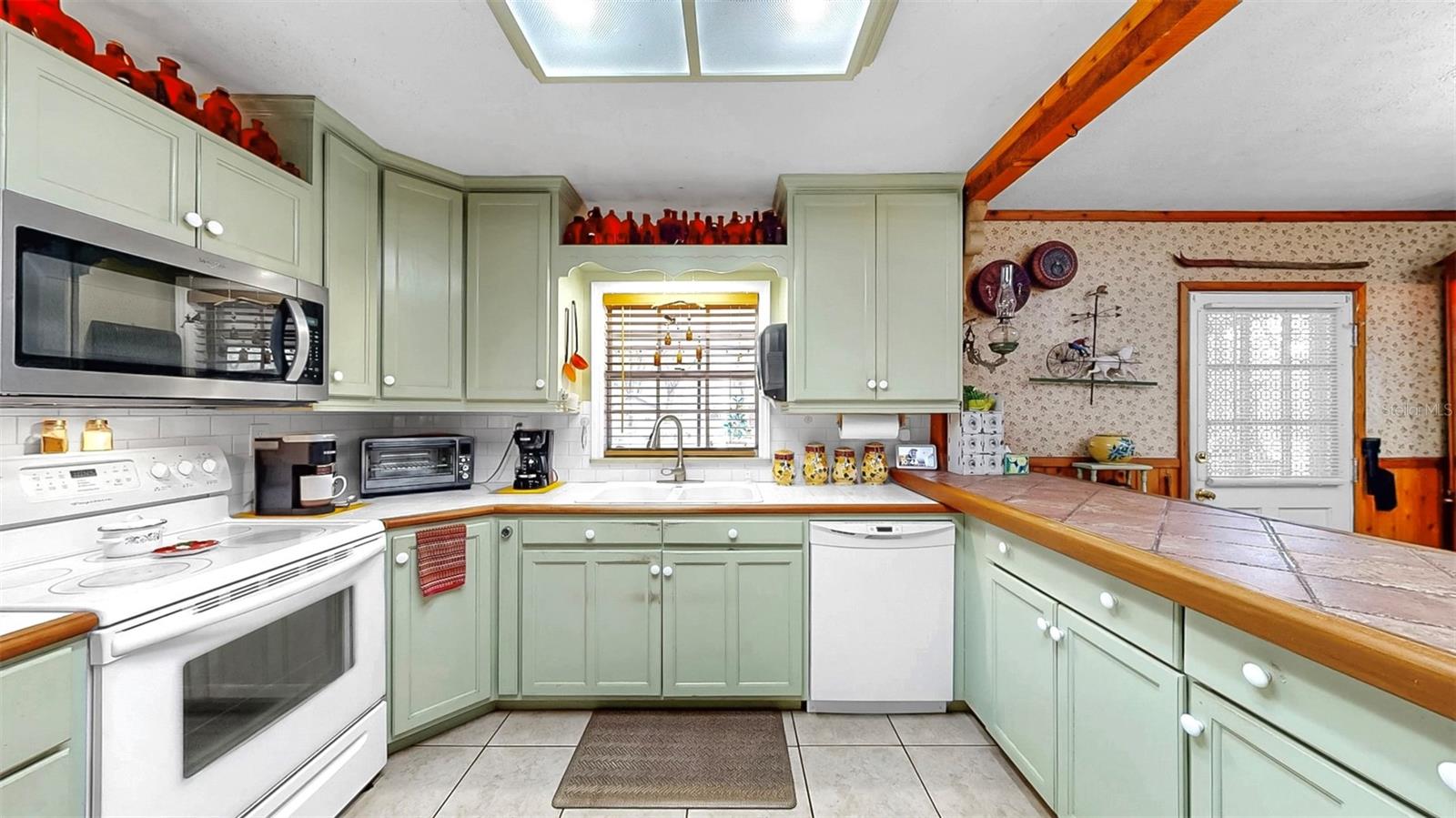 Main home kitchen