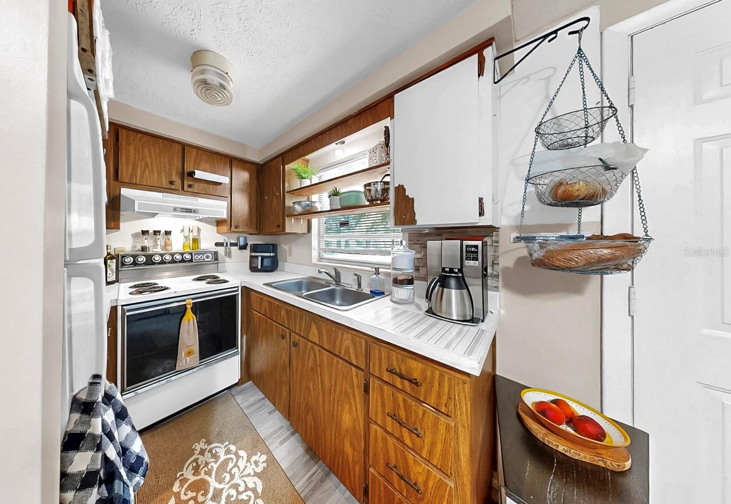 In law home kitchen