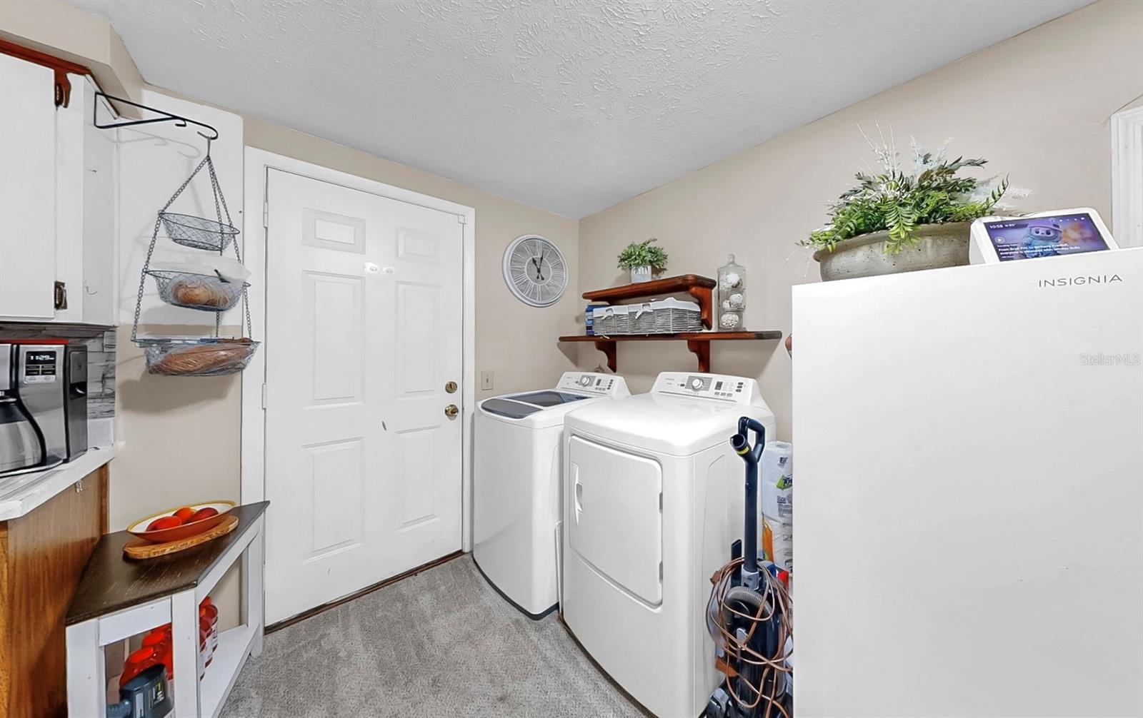 In law home laundry area