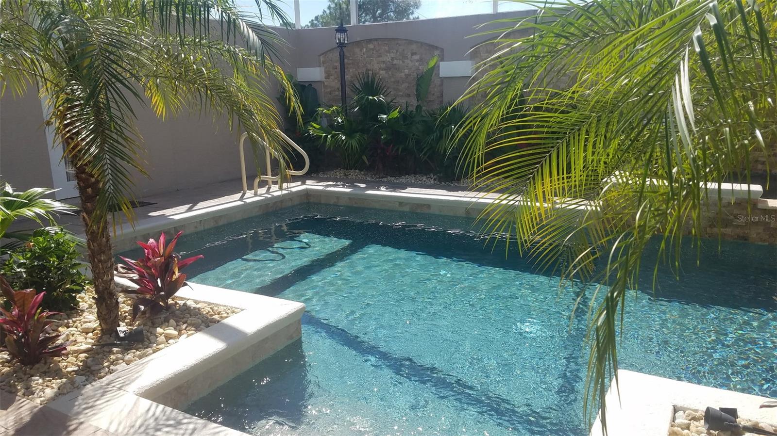 private pool