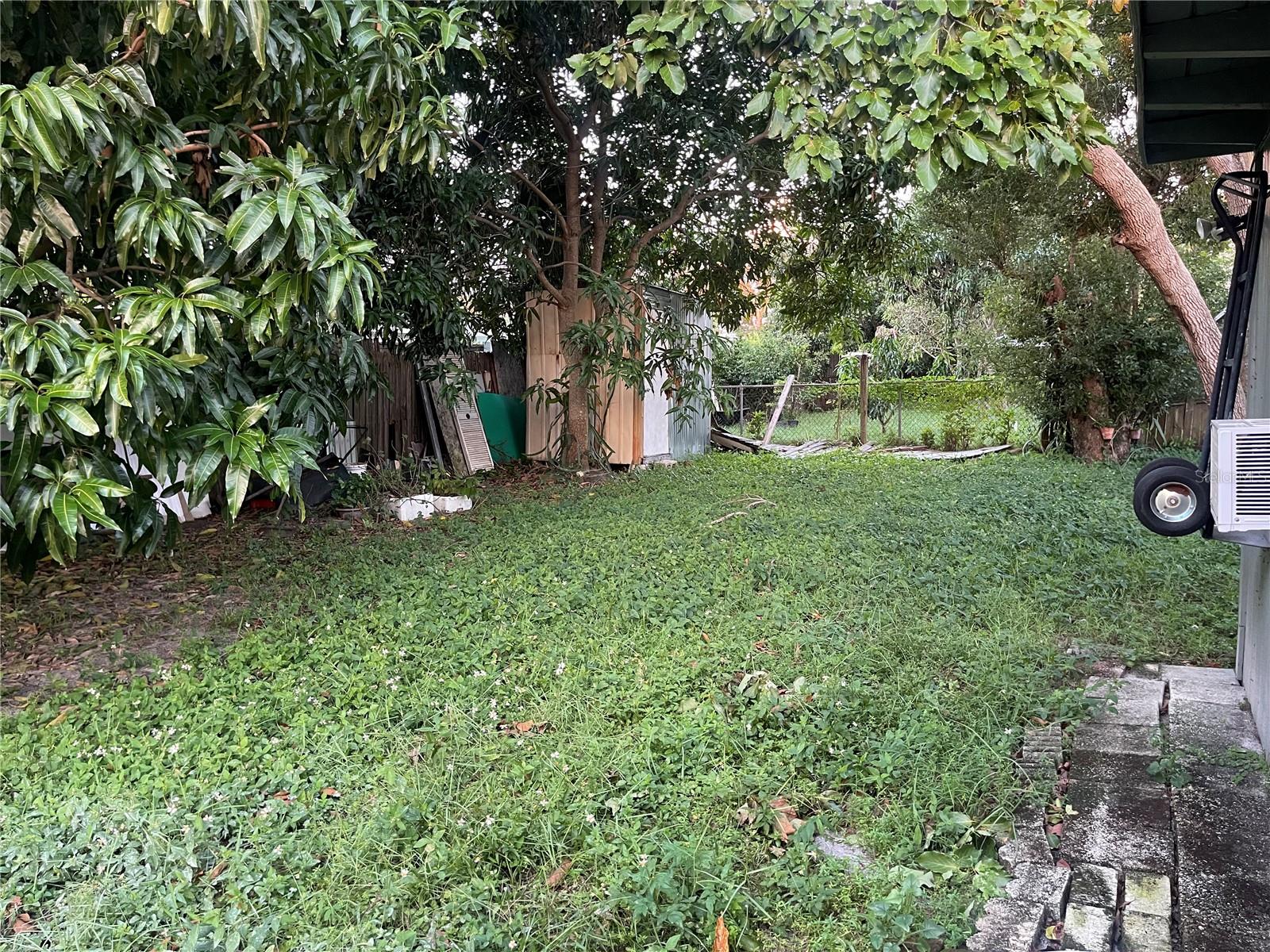 TB8397268