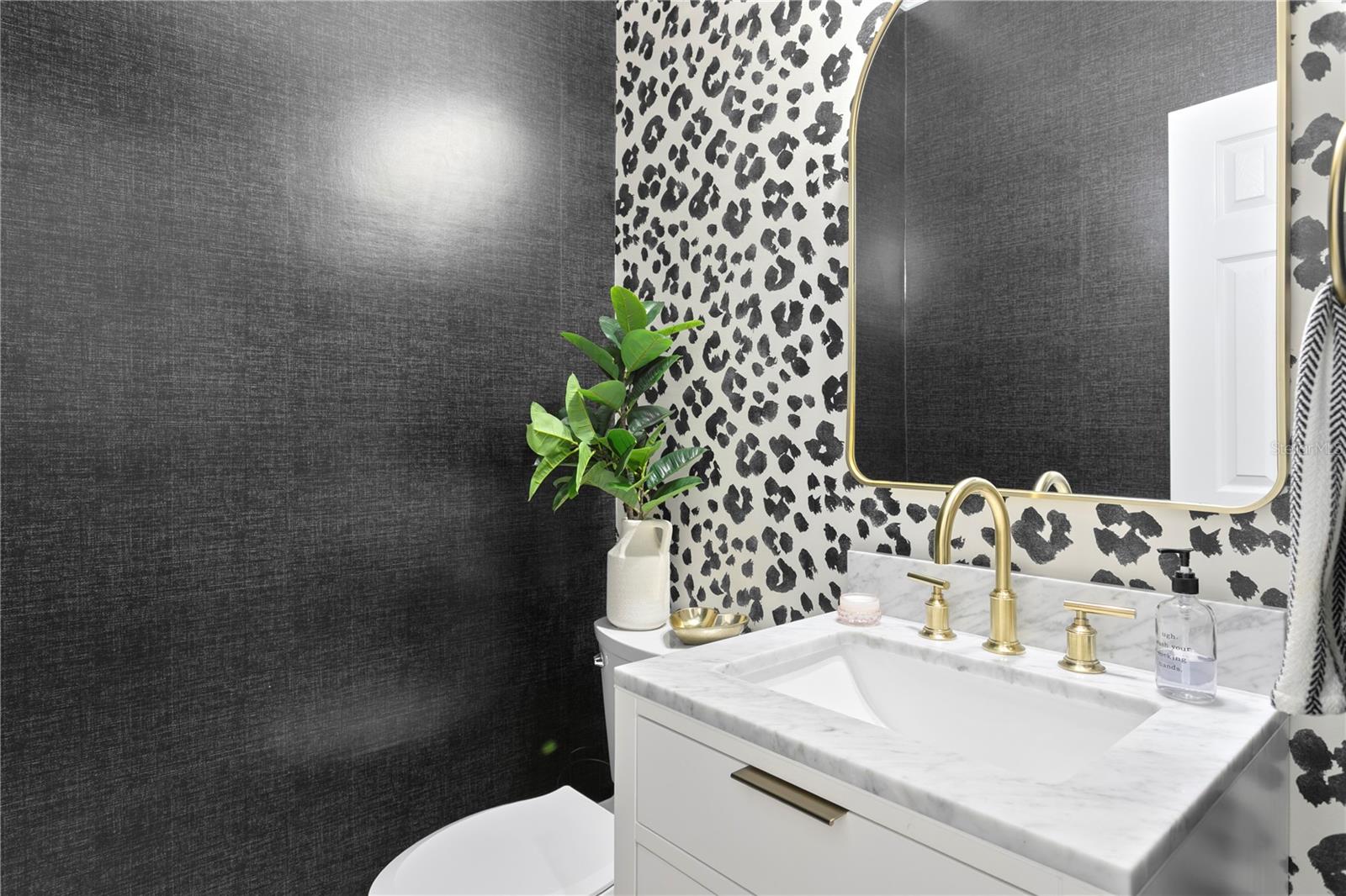 Powder Bath