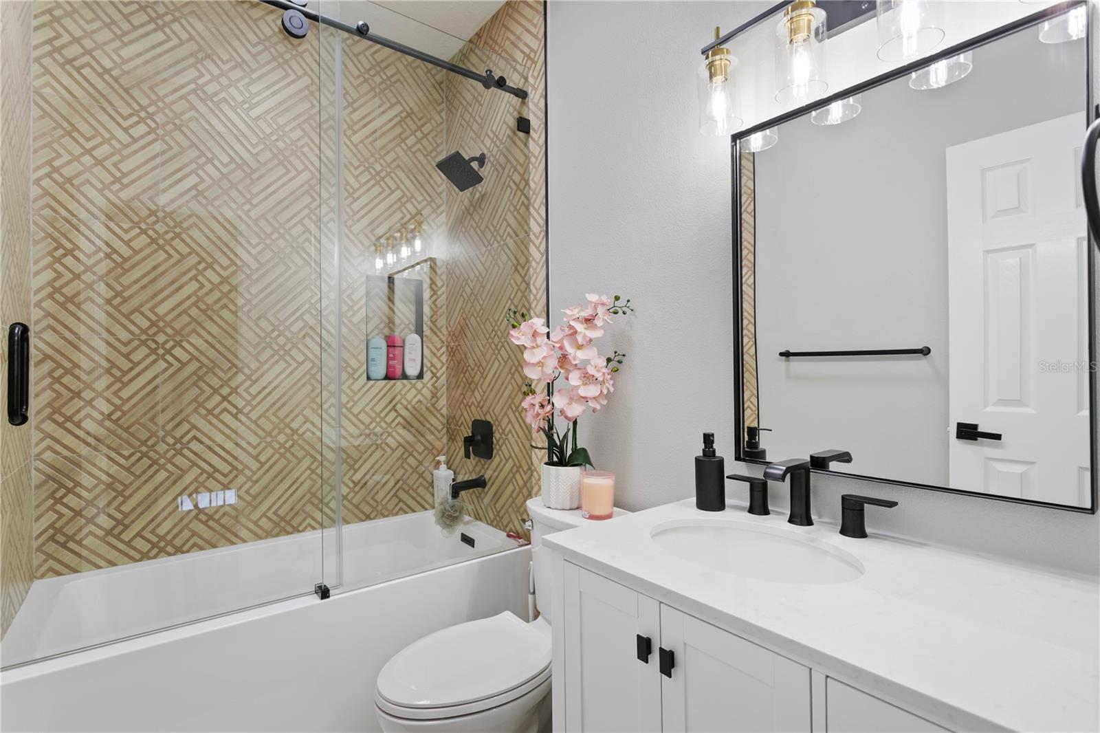 Guest Bath 2