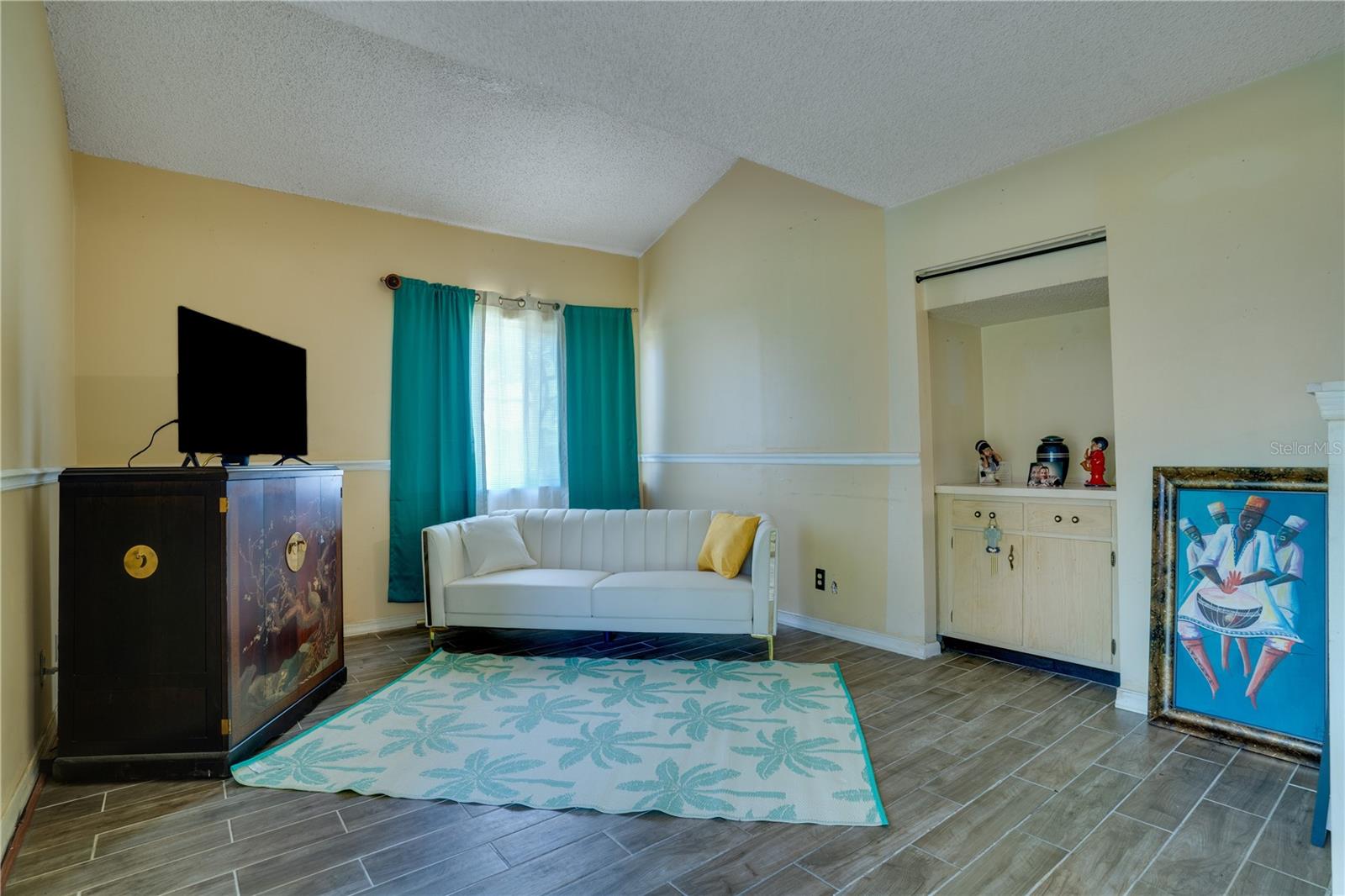 Living room (1)