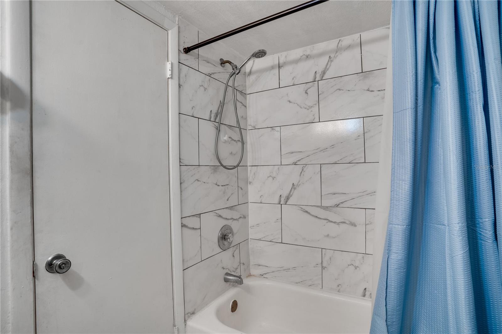 Primary Bathroom (2)