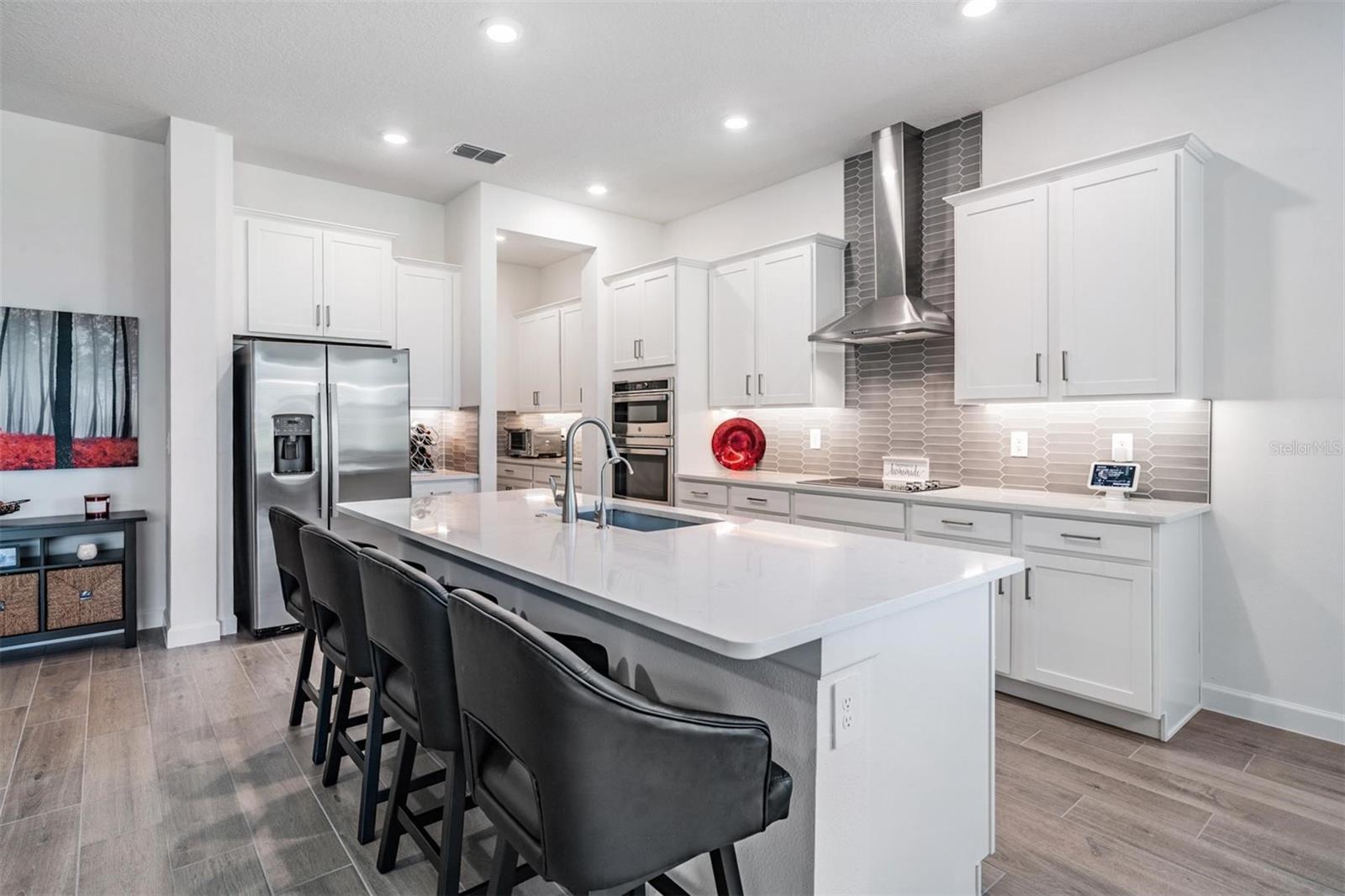 Great kitchen for cooking or entertaining!