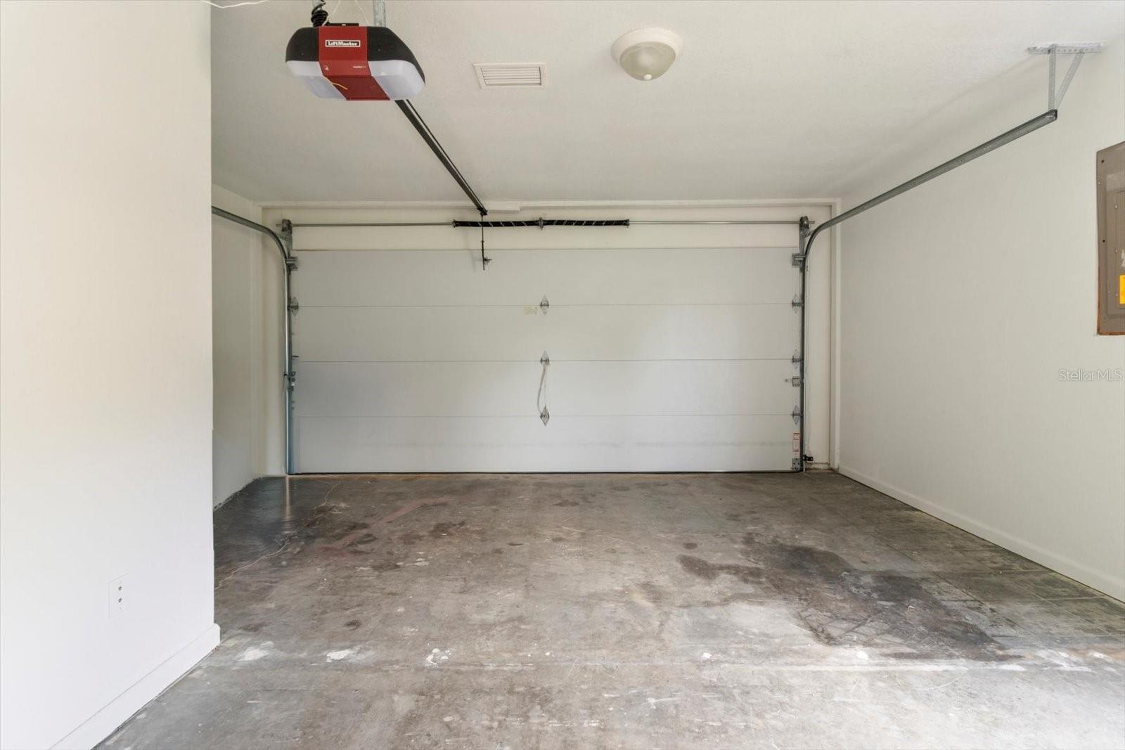 garage