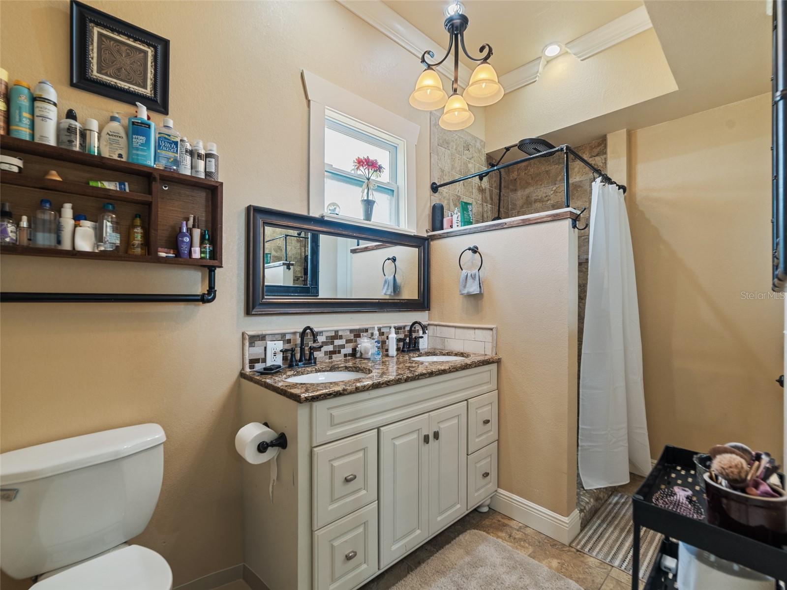 Guest Bathroom 2nd Floor