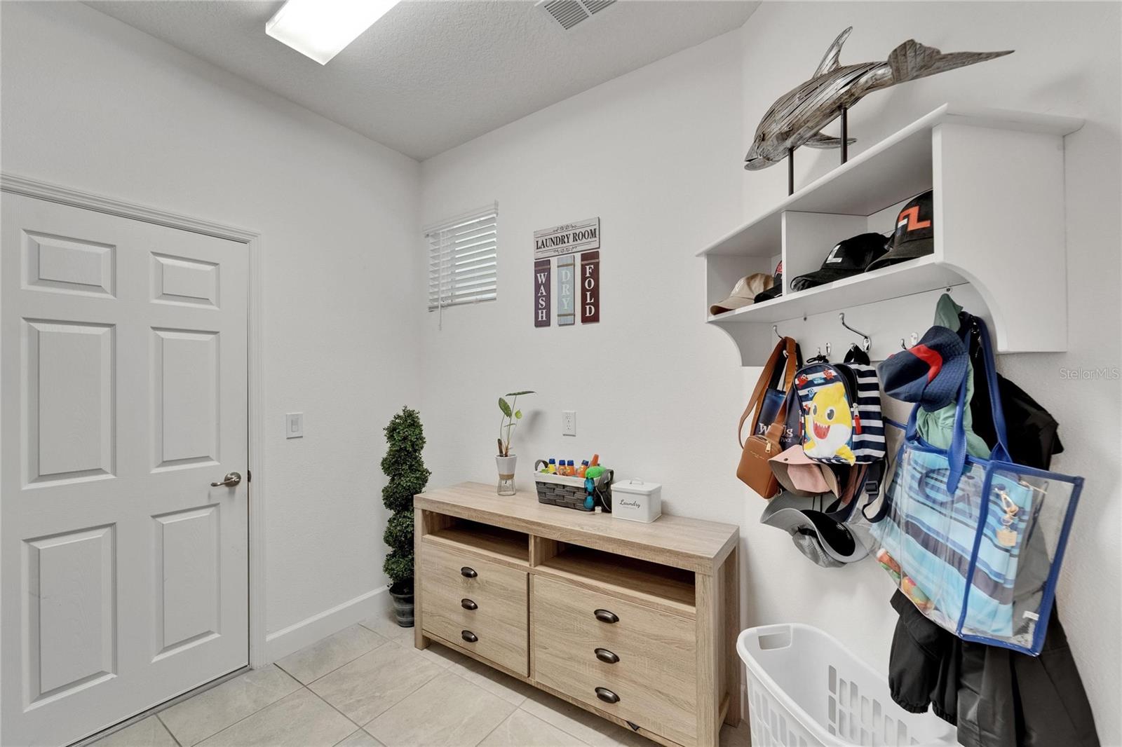 LAUNDRY 1ST FLOOR