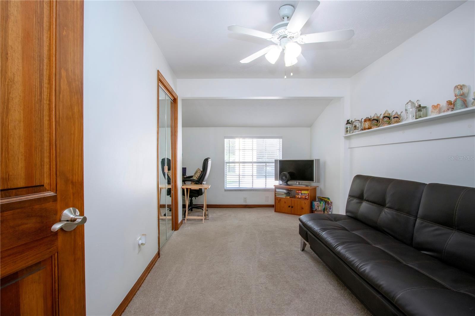 2nd bedroom with built-in desk