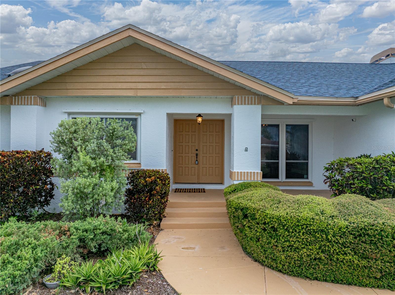 The entire exteror of the home was recently painted!