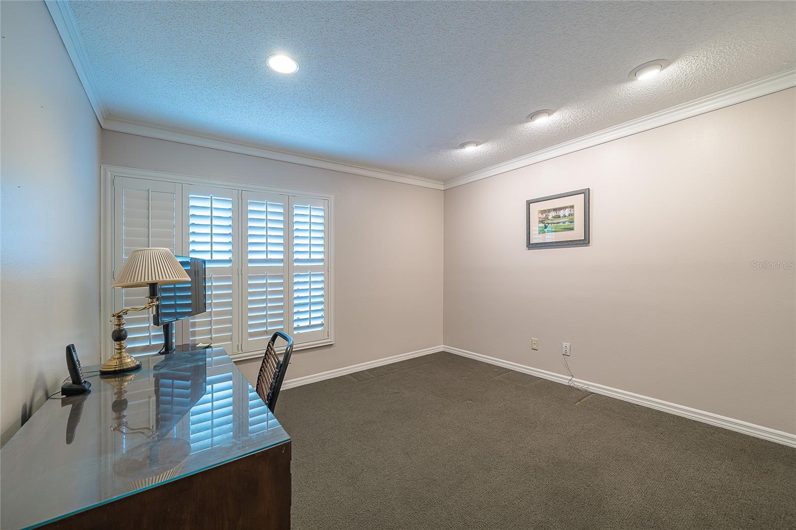 second bedroom can be used for office
