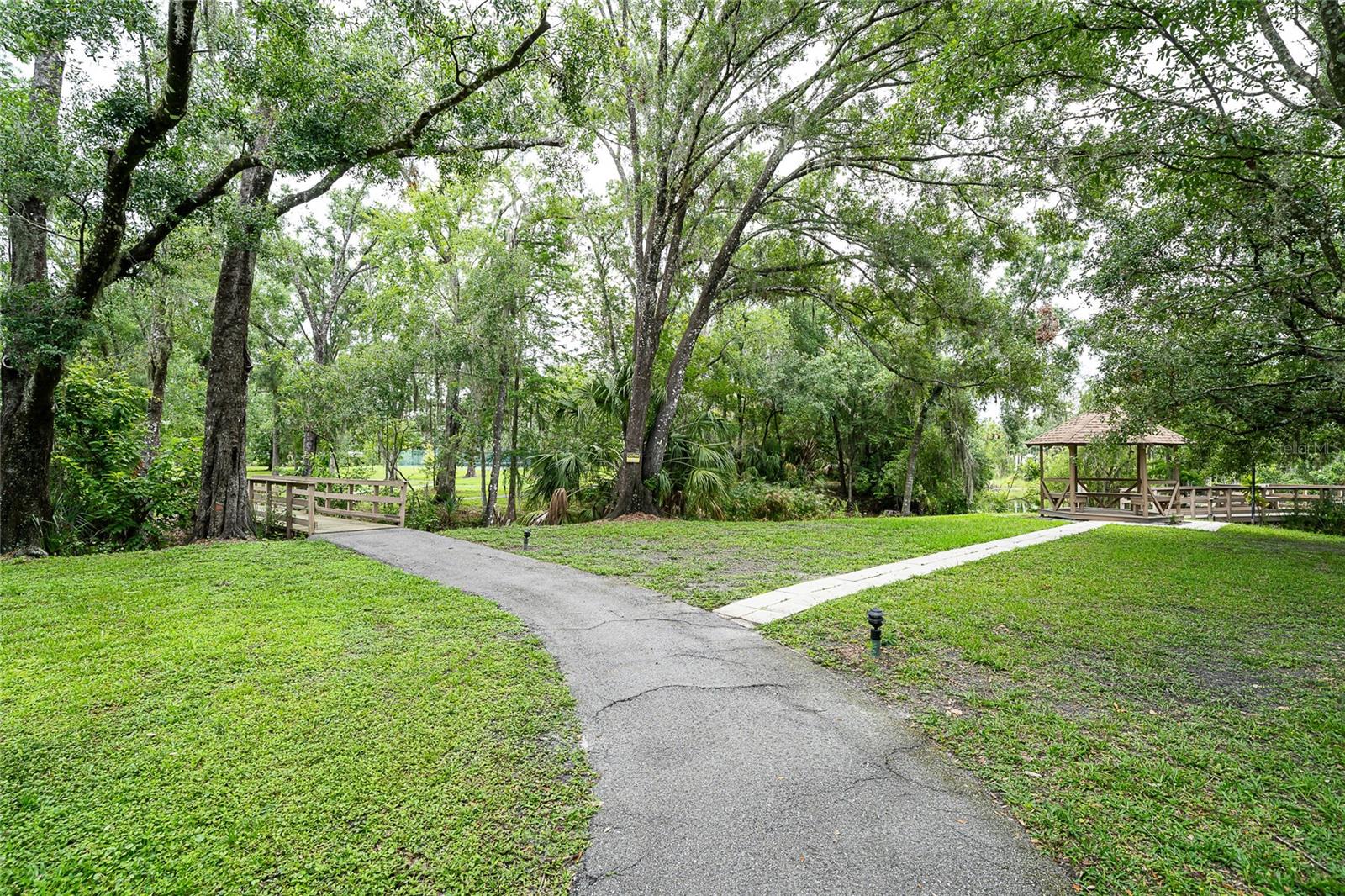 walking area