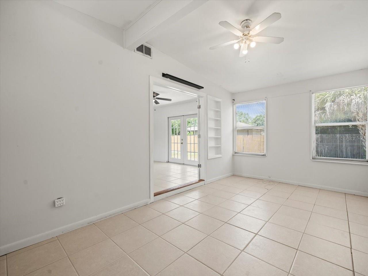 Bonus Room | Den | Office