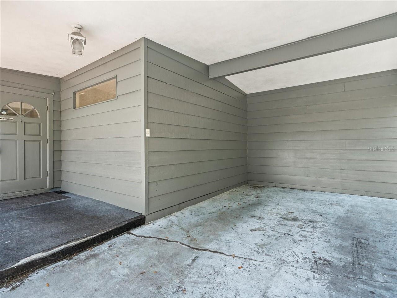 Carport