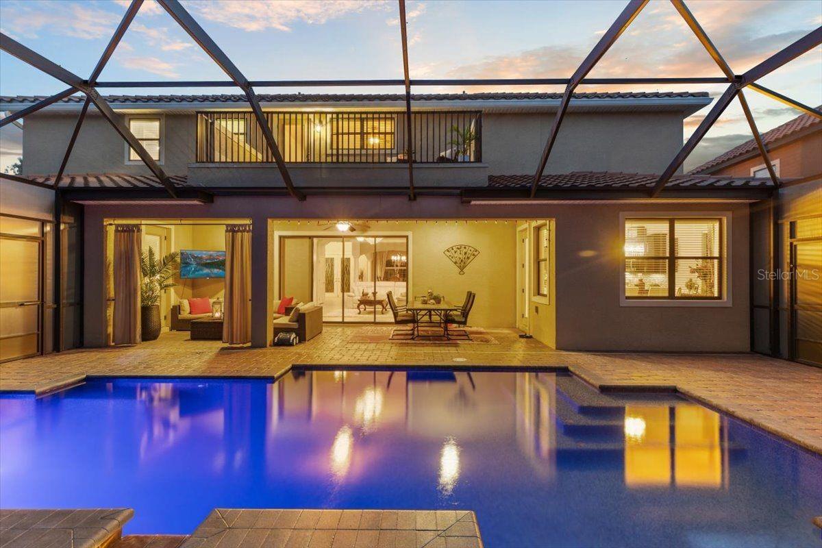 Pool Twilight