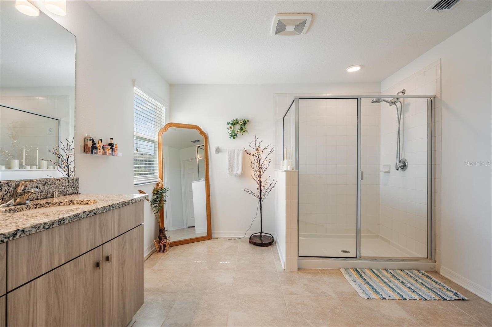 Walk in shower