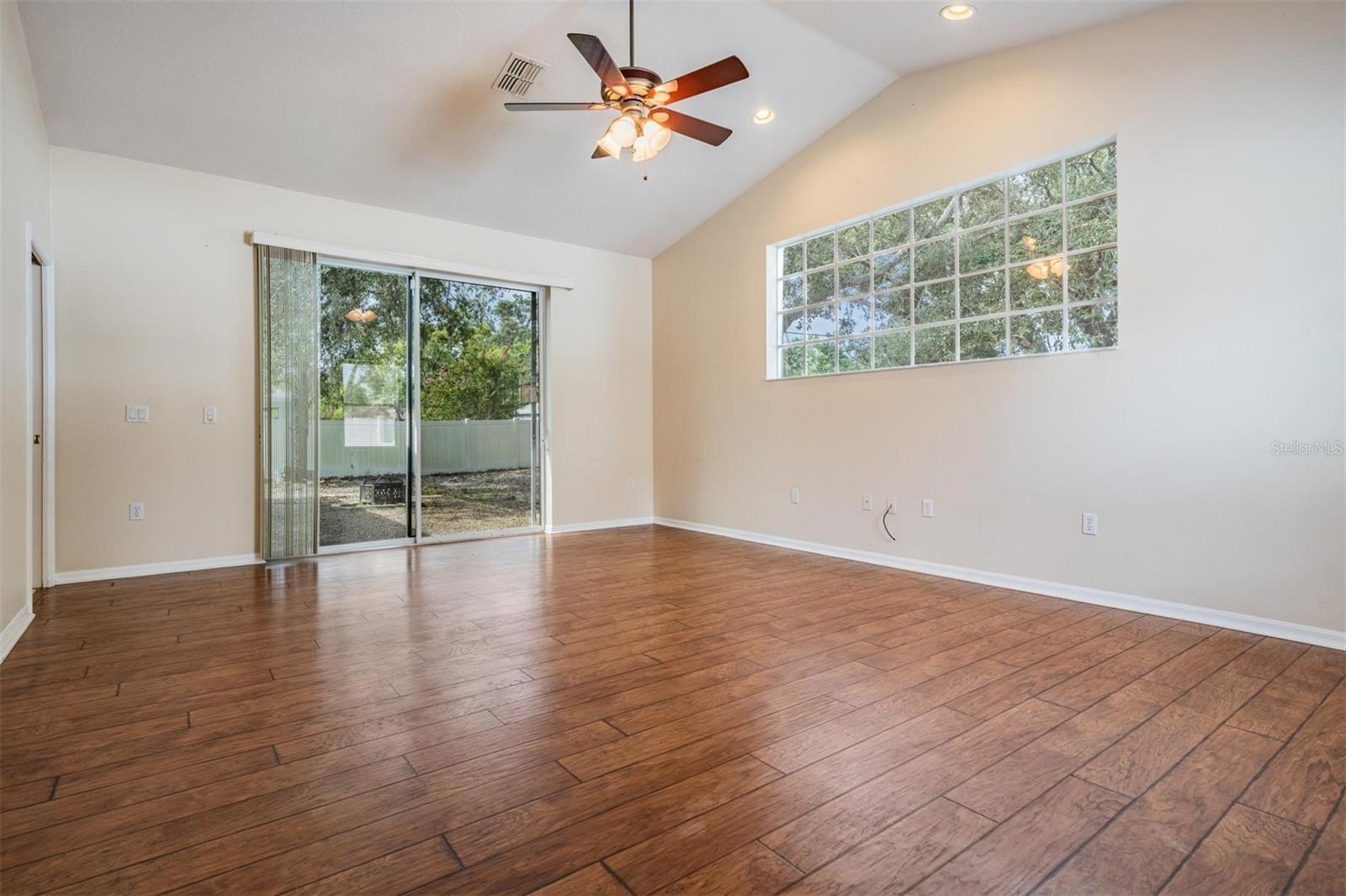 Bonus room